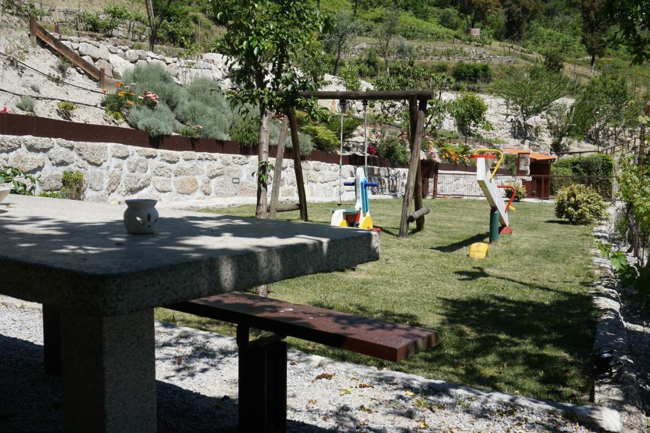 Leiras Do Seixo - Casa Dos Tinos Villa Amarante Bagian luar foto